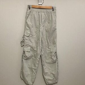 Zara Off Gray Parachute Cargo Pants, Women’s Size XS extra small, elastic waist